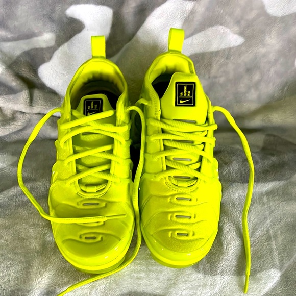 Brand New Nike Vapor Max - Picture 2 of 4